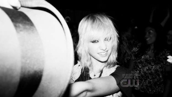 gossipgirl2x08_002