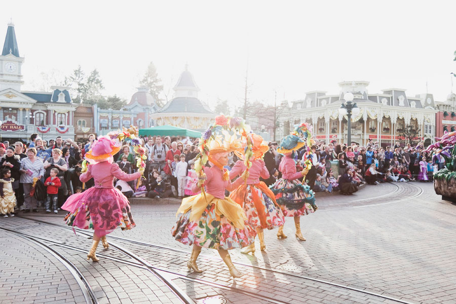 120322_ParkandCube_Disneyland_15