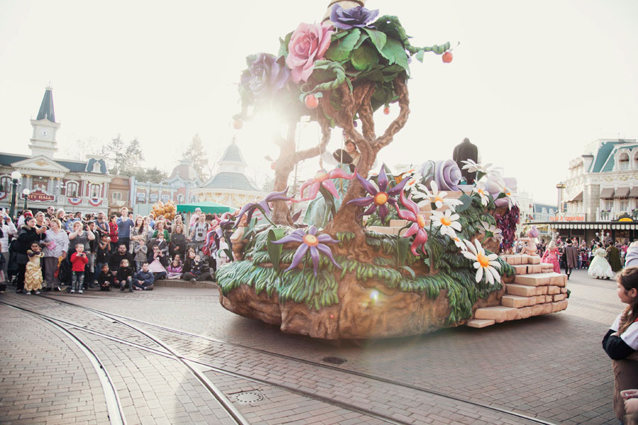 120322_ParkandCube_Disneyland_17