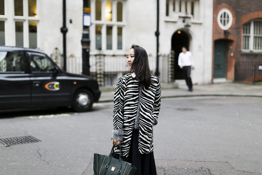 ParknCube_ZebraPrintCoat_02