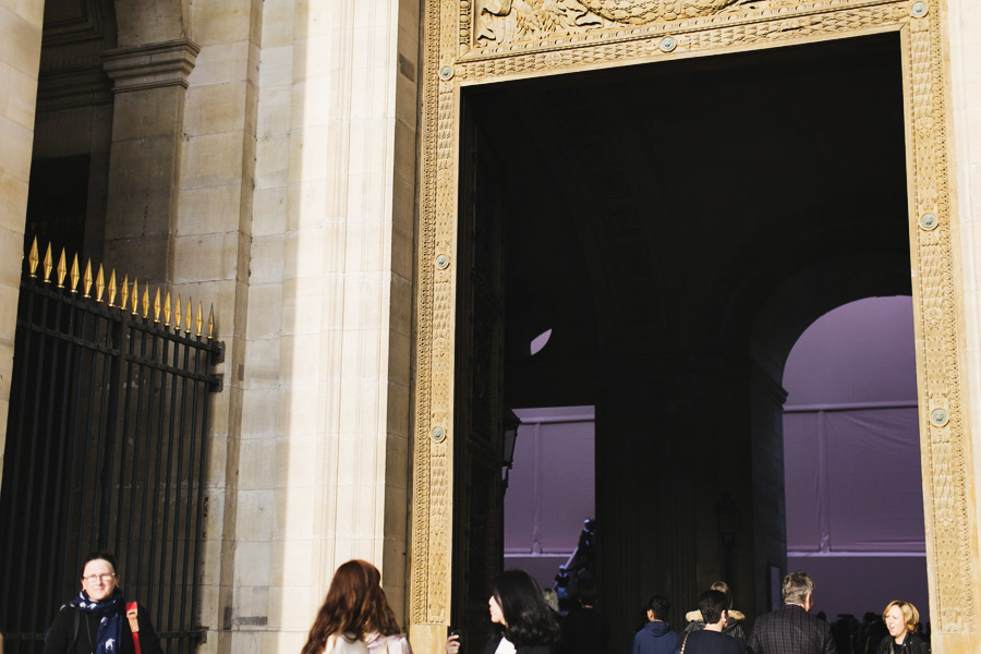 Park-and-Cube_Louis-Vuitton-SS14_001