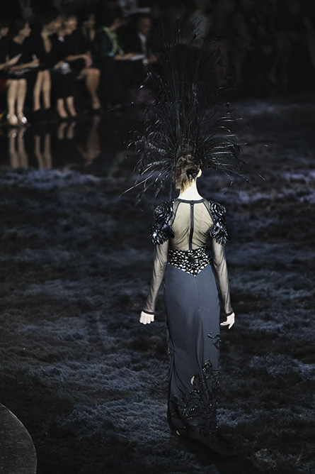 Park-and-Cube_Louis-Vuitton-SS14_020