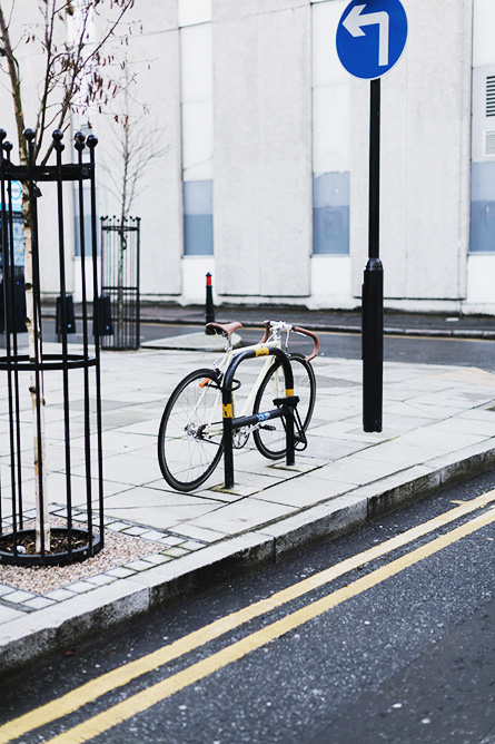 ParknCube_Yellow-Coat-otufit_04_1