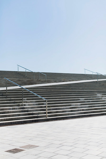 Park-and-Cube_Gap-StyldBy-Barcelona_03